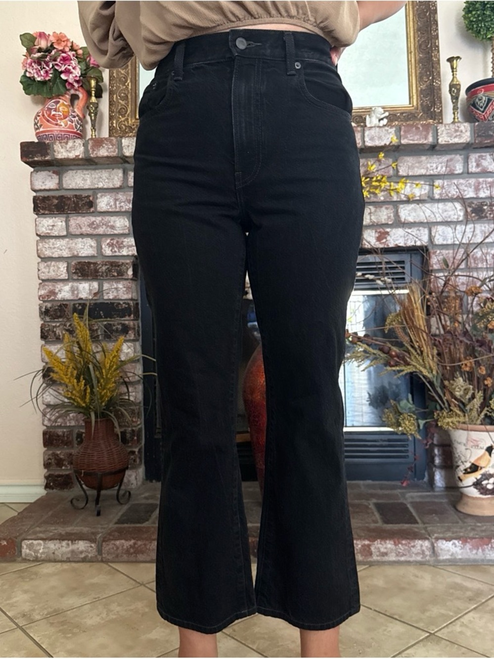 UNIQLO JW Anderson Women’s Black High Waist Cropped Denim Jeans Tailored Size 4